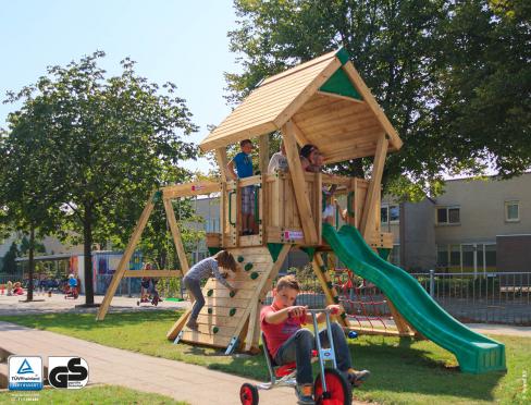Outdoor Play Equipment with Swing • Hy-land Q2s